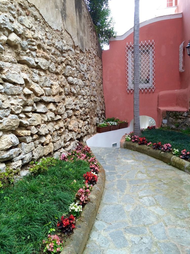 Capri Villa Bismarck Eksteriør bilde